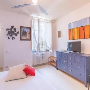 Apartment Marta & Matteo Walls Promenade, Lucca